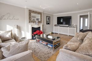 Photo 17- click for photo gallery